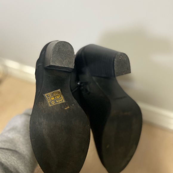 Black call it spring booties - Picture 6 of 11